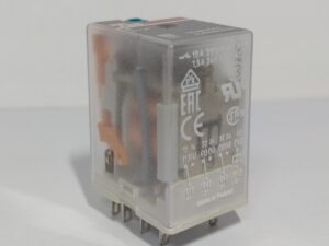 CR-M024DC3 ABB RELAY 11 PINES