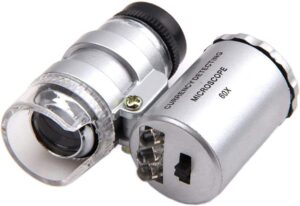 LUPA CON LUZ LED 60X